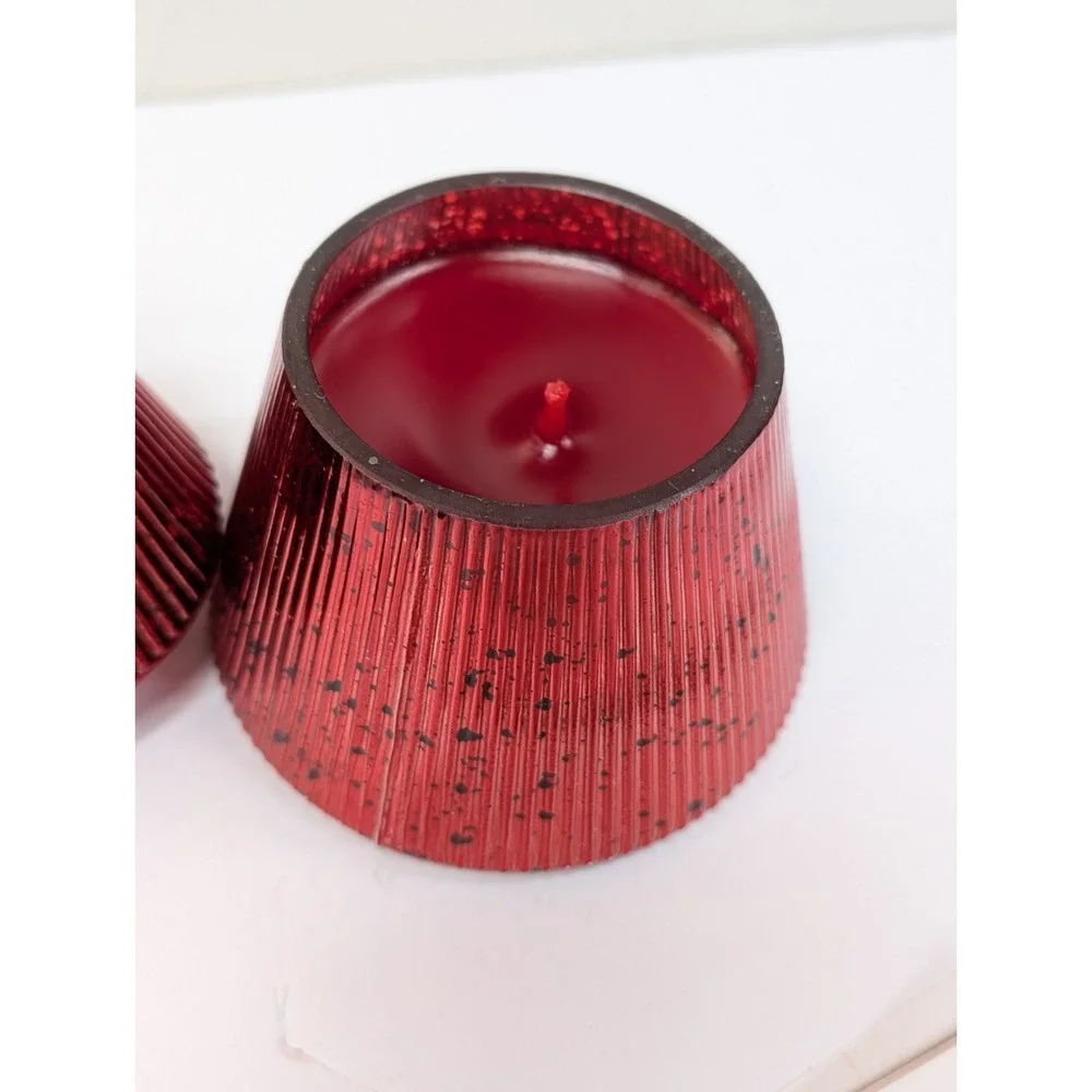 The Smell‎ of Christmas Red Tree Candle New